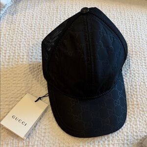 Gucci Black Logo Mesh Cap